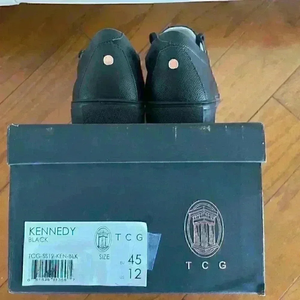 TCG Kennedy Mens Black Leather Low Top Lace Up Lifestyle Sneakers Shoes SAVE $85